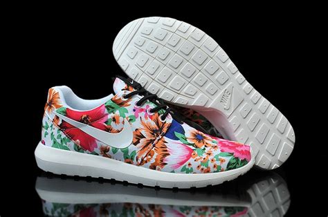 nike roshe run blumen damen schuhe pfirsich weiß|Womens Nike Roshe.